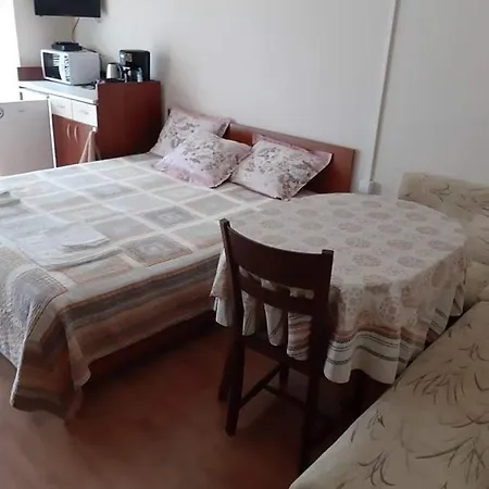 Елена Sozopol